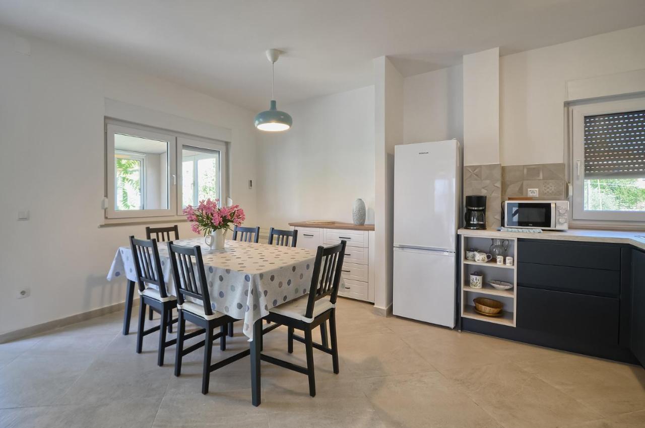 Apartman Ivan Pula Extérieur photo
